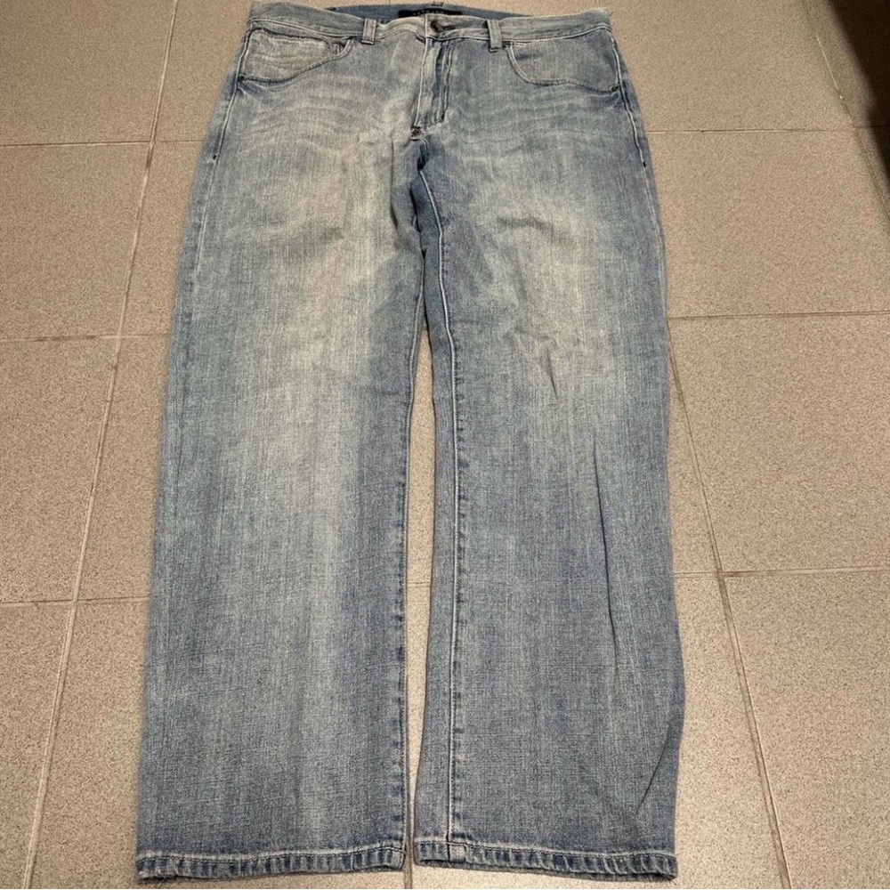 Preowned Vintage Sean John Light Blue 5-Pocket Jeans
Size: 38" W x 32" L - Picture 2 of 6